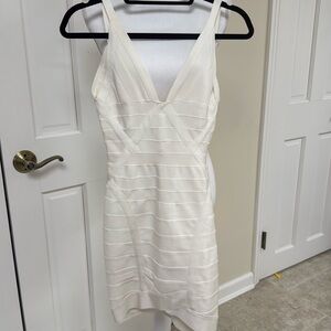 ⚫️ creamy white bandage dress⚫️